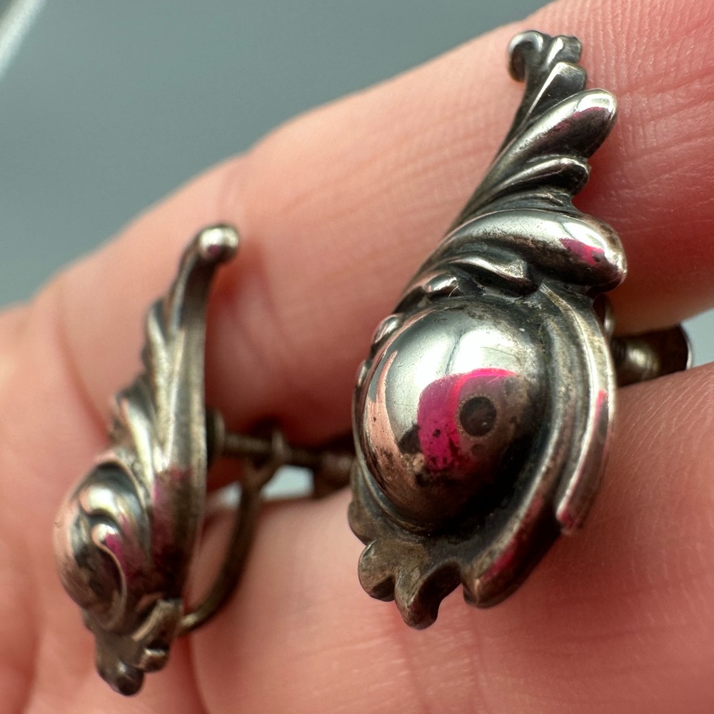 VTG Jewel Art Sterling Screw Back Earrings - Picture 5 of 8